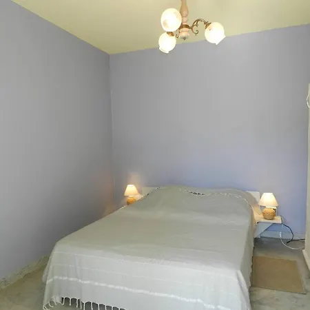 Le Lavandou, 2 Pieces, 5 Personnes - Fr-1-251-694 Apartment Le Lavandou
