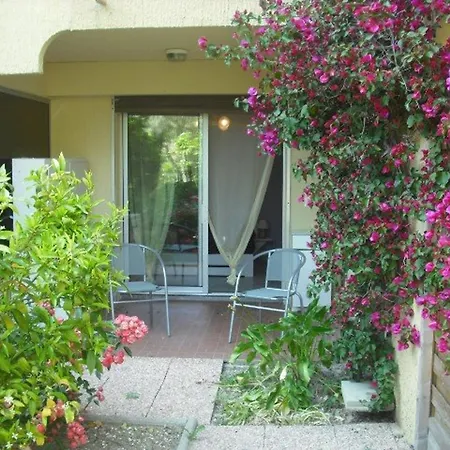 Le Lavandou, 2 Pieces, 5 Personnes - Fr-1-251-694 Le Lavandou